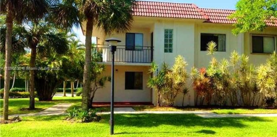 Condo à Weston, Floride, 2 chambres  № 1952444