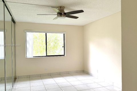 Copropriété à vendre à Weston, Floride: 2 chambres, 114.73 m2 № 1952444 - photo 8