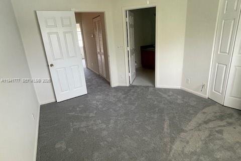 Снять в аренду таунхаус в Уэст-Палм-Бич, Флорида 2 спальни, 93.65м2, № 1998959 - фото 18