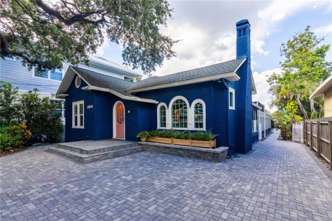 Villa ou maison à vendre à Tampa, Floride: 3 chambres, 212.84 m2 № 1885729 - photo 2