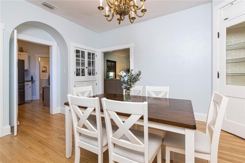 Villa ou maison à vendre à Tampa, Floride: 3 chambres, 212.84 m2 № 1885729 - photo 17