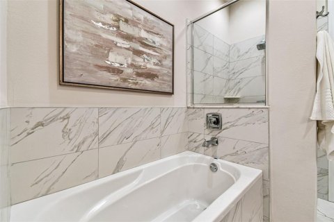 Adosado en venta en Clearwater, Florida, 3 dormitorios, 212.1 m2 № 1875788 - foto 24
