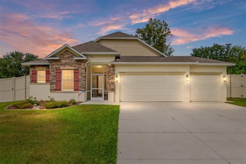 House in Alachua, Florida 3 bedrooms, 170.75 sq.m. № 2226658