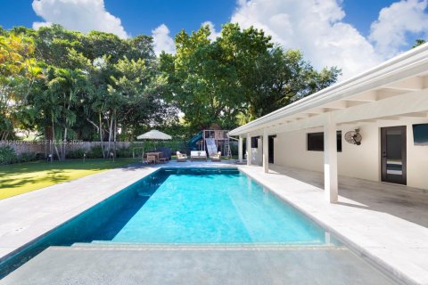 House in Pinecrest, Florida 4 bedrooms, 171.4 sq.m. № 2414748 - photo 19