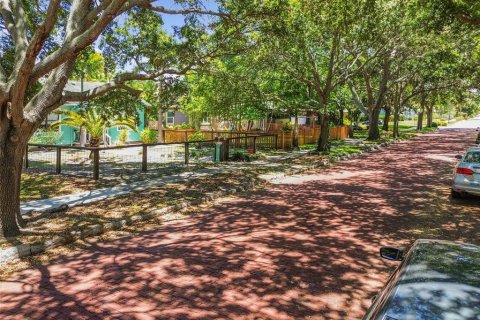 Villa ou maison à Saint Petersburg, Floride 2 chambres, 114.36 m2 № 2364735