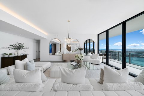 Condo in Miami Beach, Florida, 3 bedrooms  № 1700720 - photo 9