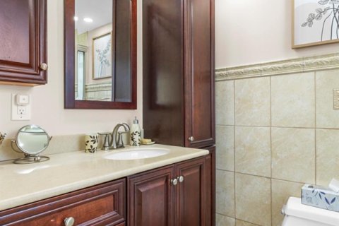 Condo in Deerfield Beach, Florida, 1 bedroom № 2181289 - photo 21