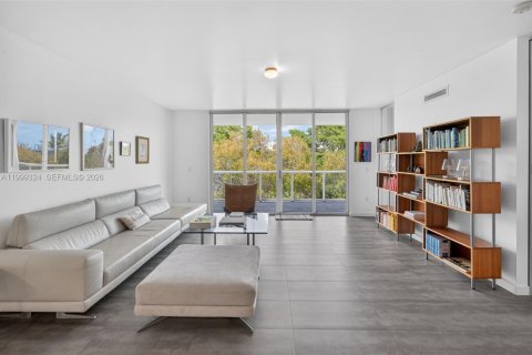 Купить кондоминиум в Майами, Флорида 2 спальни, 108.88м2, № 2064181 - фото 2