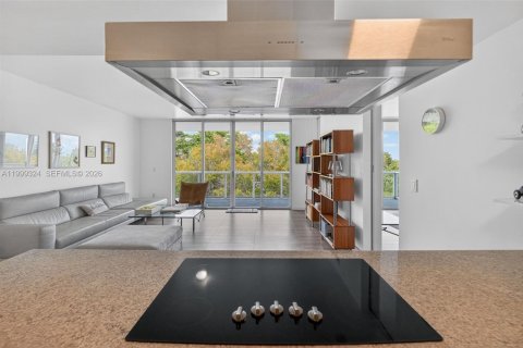 Купить кондоминиум в Майами, Флорида 2 спальни, 108.88м2, № 2064181 - фото 9