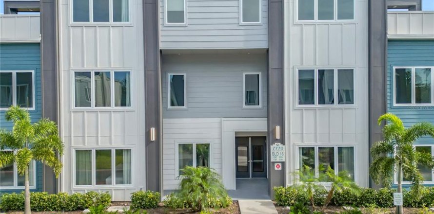 Condo à Four Corners, Floride, 3 chambres № 1628443