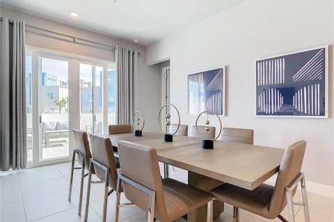 Condominio en alquiler en Four Corners, Florida, 3 dormitorios, 139.35 m2 № 1628443 - foto 4