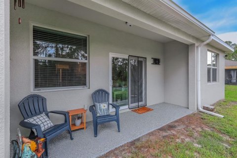House in Lehigh Acres, Florida 3 bedrooms, 153.29 sq.m. № 2221269 - photo 27