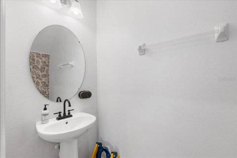 Adosado en venta en Kissimmee, Florida, 3 dormitorios, 164.53 m2 № 2150695 - foto 8