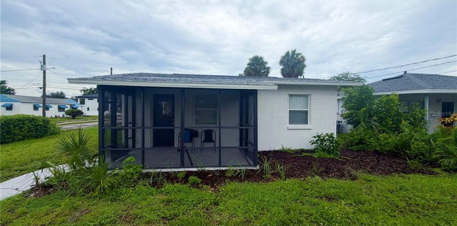 Casa en Tampa, Florida 3 dormitorios, 93.65 m2 № 2277068