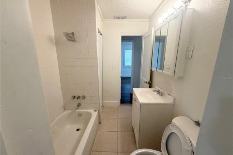 Casa en alquiler en Tampa, Florida, 3 dormitorios, 93.65 m2 № 2277068 - foto 12
