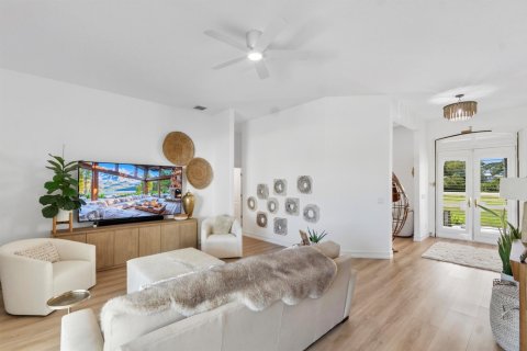 Casa en venta en Port St. Lucie, Florida, 3 dormitorios, 213.68 m2 № 2192055 - foto 8