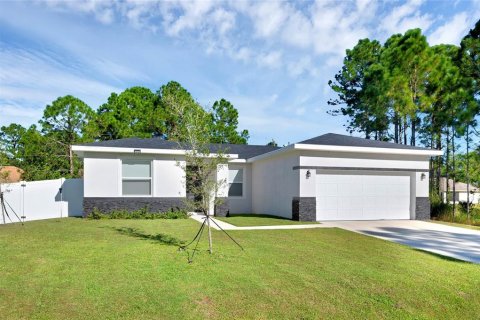 House in Palm Bay, Florida 3 bedrooms, 136.75 sq.m. № 1812803 - photo 3
