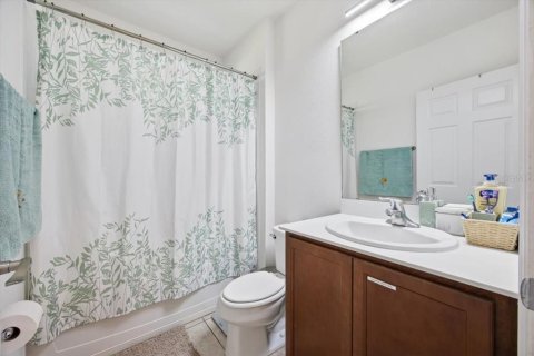 Снять в аренду виллу или дом в Киссимми, Флорида 5 спален, 262.91м2, № 2104751 - фото 7