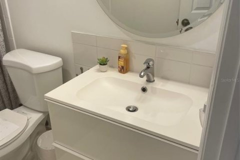 Condominio en alquiler en Treasure Island, Florida, 2 dormitorios, 109.16 m2 № 1840637 - foto 29