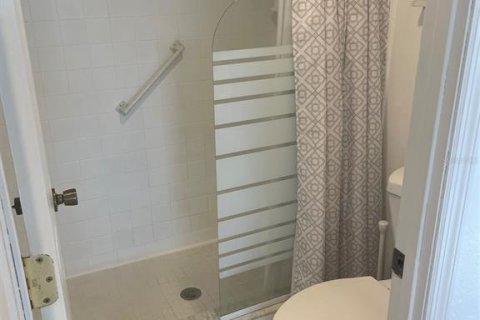 Condominio en alquiler en Treasure Island, Florida, 2 dormitorios, 109.16 m2 № 1840637 - foto 22