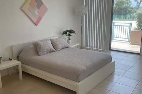 Condominio en alquiler en Treasure Island, Florida, 2 dormitorios, 109.16 m2 № 1840637 - foto 19