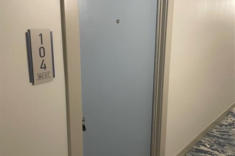 Condominio en alquiler en Treasure Island, Florida, 2 dormitorios, 109.16 m2 № 1840637 - foto 7