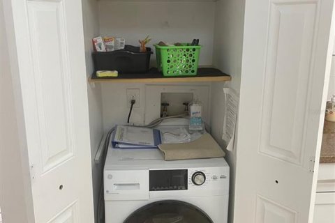 Condominio en alquiler en Treasure Island, Florida, 2 dormitorios, 109.16 m2 № 1840637 - foto 17