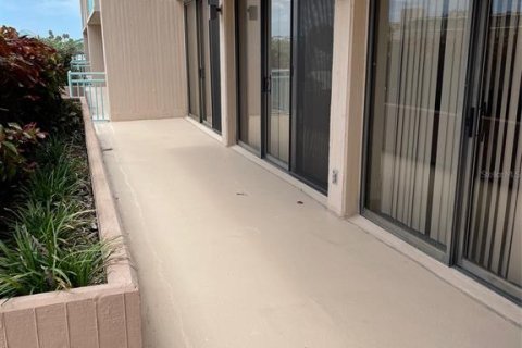 Condominio en alquiler en Treasure Island, Florida, 2 dormitorios, 109.16 m2 № 1840637 - foto 15