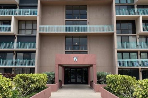 Condominio en alquiler en Treasure Island, Florida, 2 dormitorios, 109.16 m2 № 1840637 - foto 5