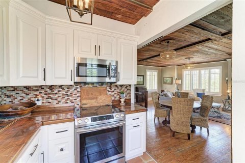 Condo in Bradenton, Florida, 1 bedroom № 2214397 - photo 24