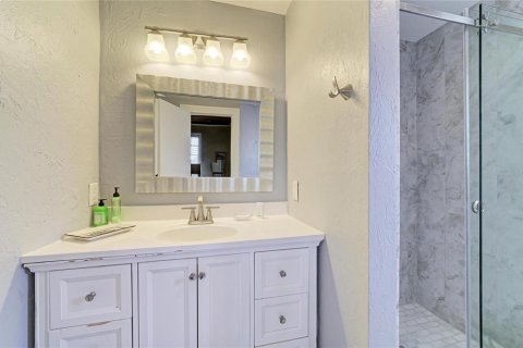 Condo in Bradenton, Florida, 1 bedroom № 2214397 - photo 28