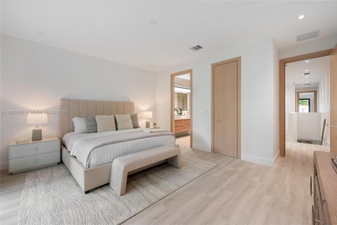 Townhouse in Miami, Florida 3 bedrooms, 222.97 sq.m. № 1945634 - photo 23