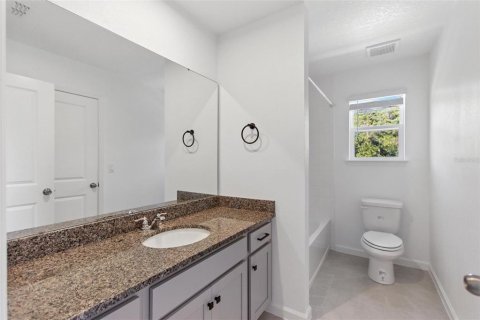 Villa ou maison à louer à Orlando, Floride: 3 chambres, 149.67 m2 № 2401100 - photo 11
