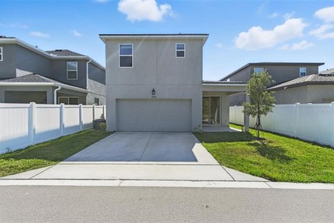 Villa ou maison à louer à Orlando, Floride: 3 chambres, 149.67 m2 № 2401100 - photo 5