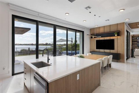 Casa en venta en Winter Garden, Florida, 5 dormitorios, 475.29 m2 № 1872894 - foto 16