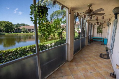 Condo in Delray Beach, Florida, 3 bedrooms  № 1207708 - photo 1