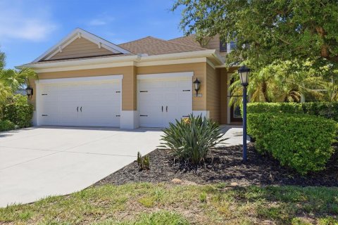 House in Parrish, Florida 4 bedrooms, 266.07 sq.m. № 2205449 - photo 4