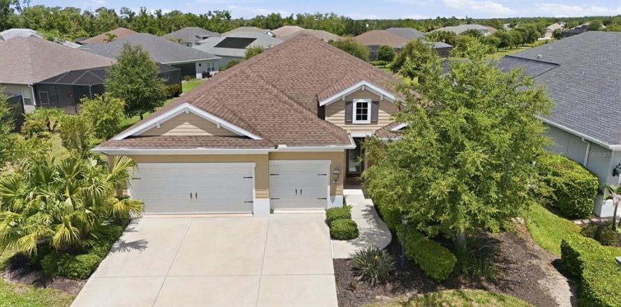 House in Parrish, Florida 4 bedrooms, 266.07 sq.m. № 2205449