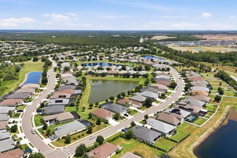 House in Parrish, Florida 4 bedrooms, 266.07 sq.m. № 2205449 - photo 5
