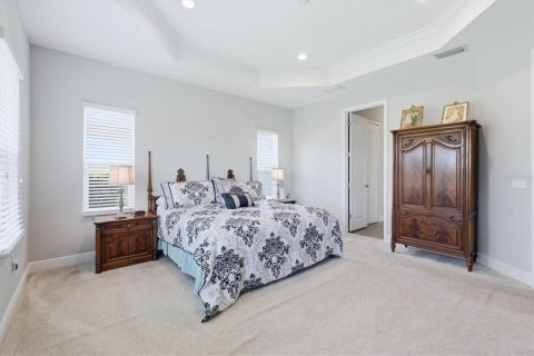 House in Parrish, Florida 4 bedrooms, 266.07 sq.m. № 2205449 - photo 27