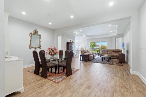 House in Parrish, Florida 4 bedrooms, 266.07 sq.m. № 2205449 - photo 17