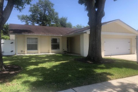 Villa ou maison à vendre à Pinellas Park, Floride: 4 chambres, 145.76 m2 № 1905903 - photo 1