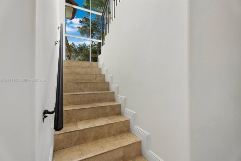 Casa en venta en Palmetto Bay, Florida, 5 dormitorios, 267 m2 № 2429735 - foto 20