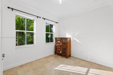 Casa en venta en Palmetto Bay, Florida, 5 dormitorios, 267 m2 № 2429735 - foto 19