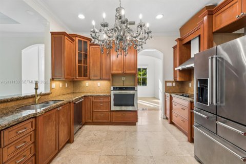 Casa en venta en Palmetto Bay, Florida, 5 dormitorios, 267 m2 № 2429735 - foto 8