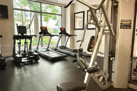 Condo in Hollywood, Florida, 1 bedroom  № 2088947 - photo 22
