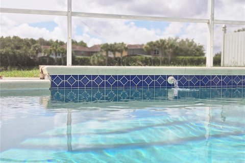 Villa ou maison à vendre à Kissimmee, Floride: 4 chambres, 207.17 m2 № 2299241 - photo 5