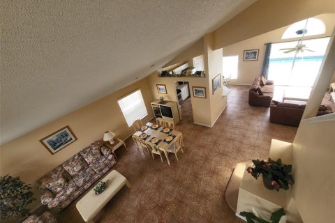 Villa ou maison à vendre à Kissimmee, Floride: 4 chambres, 207.17 m2 № 2299241 - photo 13
