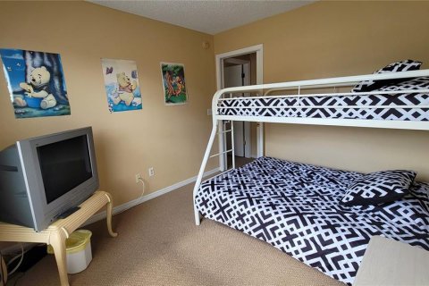Villa ou maison à vendre à Kissimmee, Floride: 4 chambres, 207.17 m2 № 2299241 - photo 27