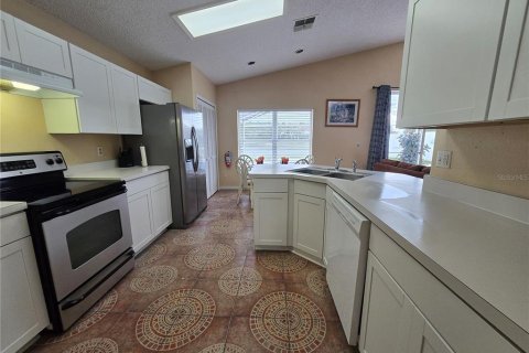 Villa ou maison à vendre à Kissimmee, Floride: 4 chambres, 207.17 m2 № 2299241 - photo 10